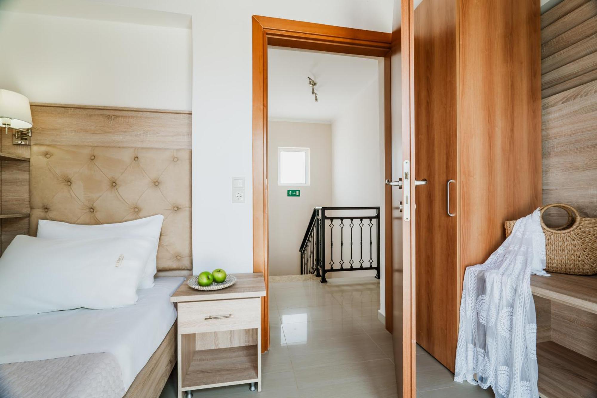Villa Aretousa 1 Agia Marina 외부 사진